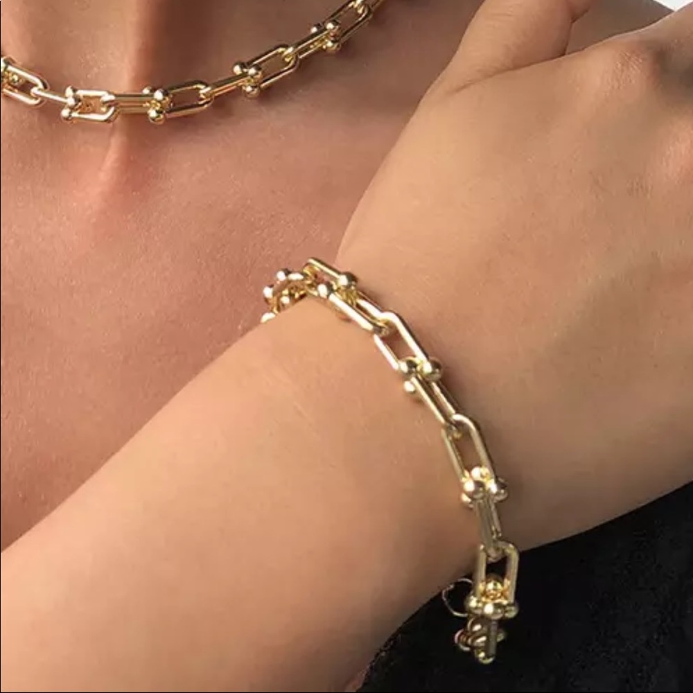 New!! Chic Gold U Link Chain Fashion Bracelet!